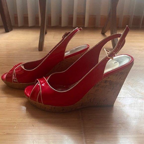 Red Faux Patent Leather Peep Toe Wedge Heels from Tommy Hilfiger - Picture 1 of 5
